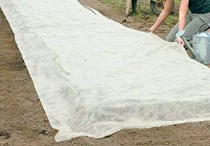 GREENLAND GARDENER Frost And Germination Blanket - 5' x 30' - 150 Square Feet