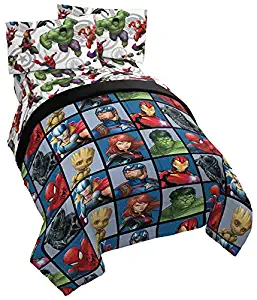 Jay Franco Marvel Avengers Team Full Comforter - Super Soft Kids Reversible Bedding - Fade Resistant Polyester Microfiber Fill (Official Marvel Product)