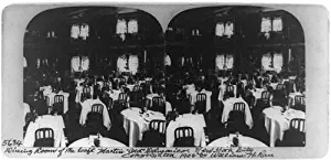 Photo: Dining room of the Café Martin 'Old' Delmonico,New York City