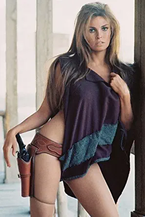 Raquel Welch sexy semi-nude with poncho & guns Hannie Caulder 24x36 Movie Poster